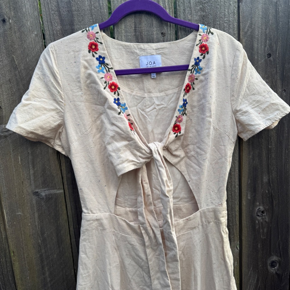 Anthropologie JOA Embroidered Tie Front Jumpsuit Large Beige Floral Wide Leg - Picture 3 of 16